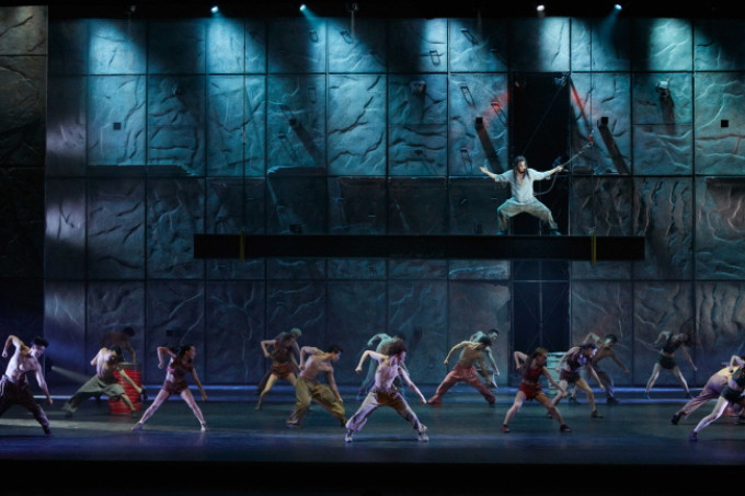 Review: NOTRE DAME DE PARIS at Sejong Center For Performing Arts 