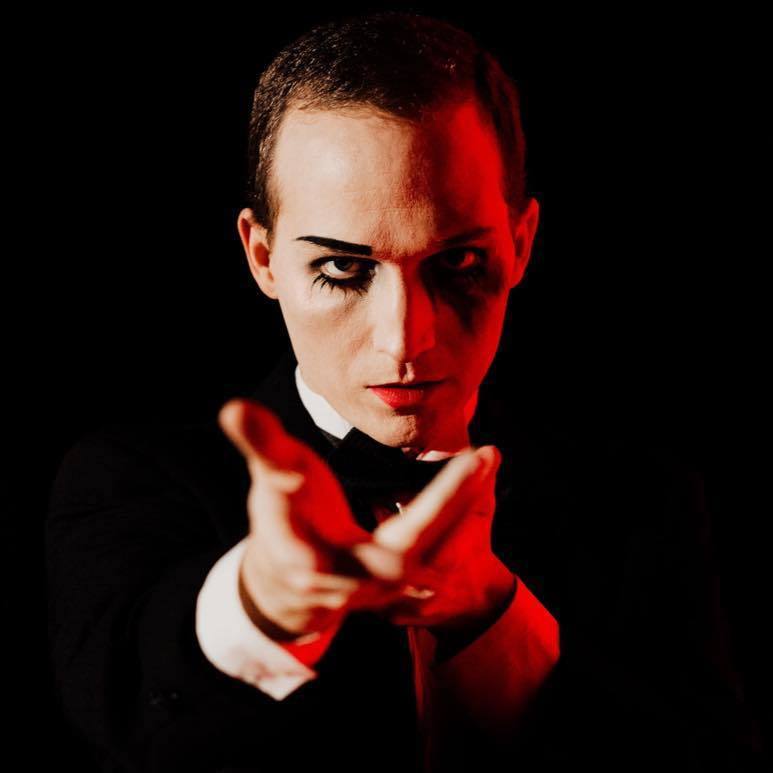 Review: CABARET at Commonwealth Theatre Center Image