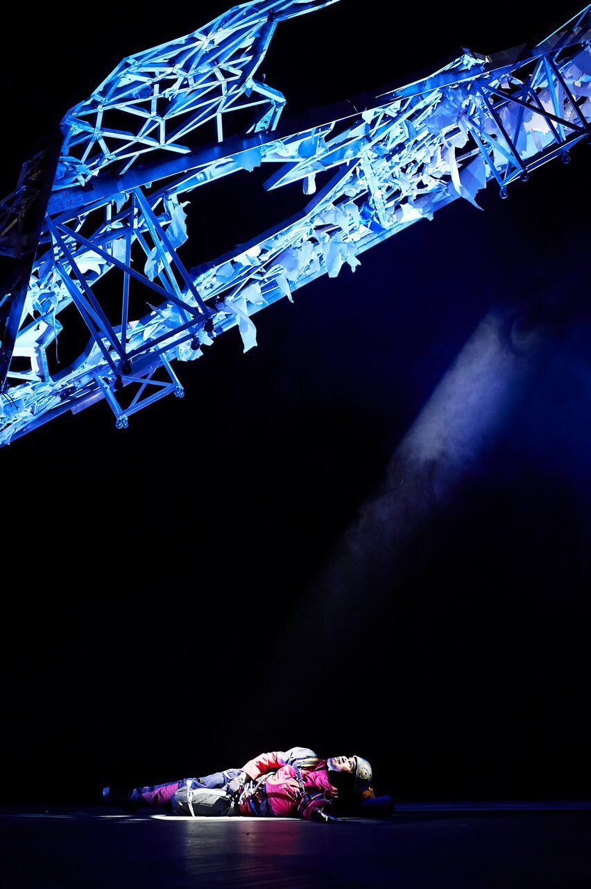 Review: TOUCHING THE VOID, Bristol Old Vic Image