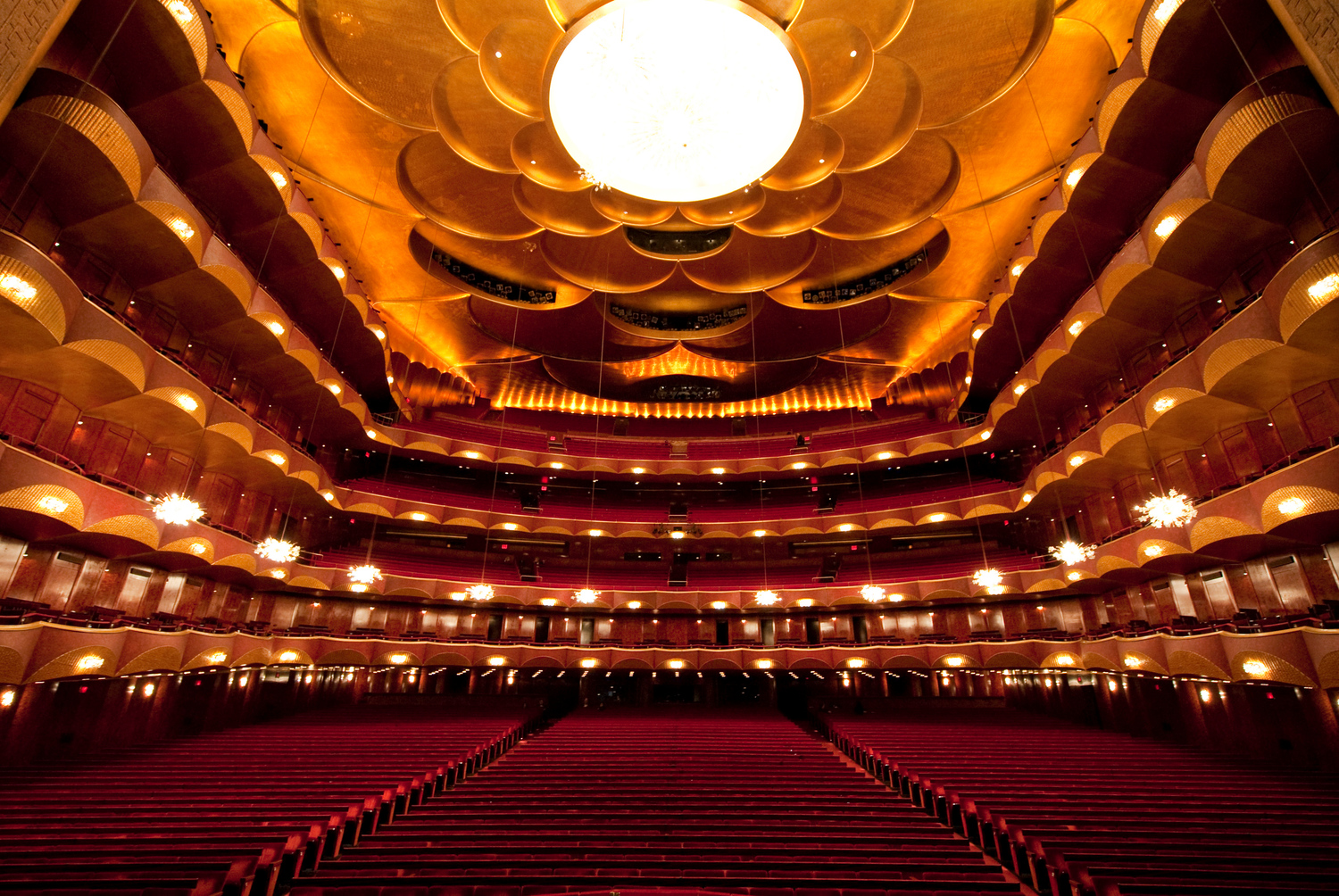 Feature: FRIDAYS UNDER 40 at The Metropolitan Opera Image