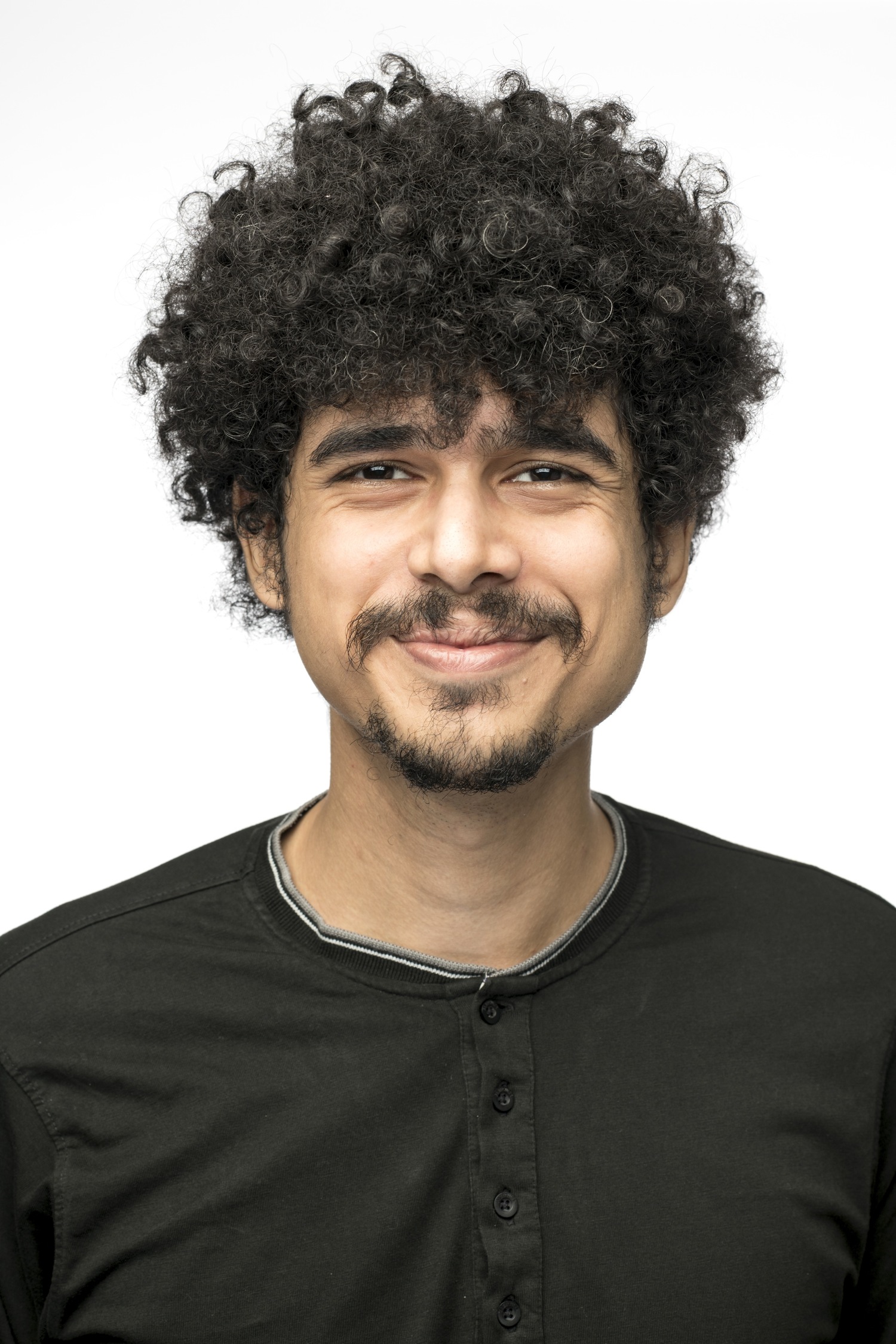 Interview: Imaad Shah of THREE PENNY OPERA at Motley Theatre Image