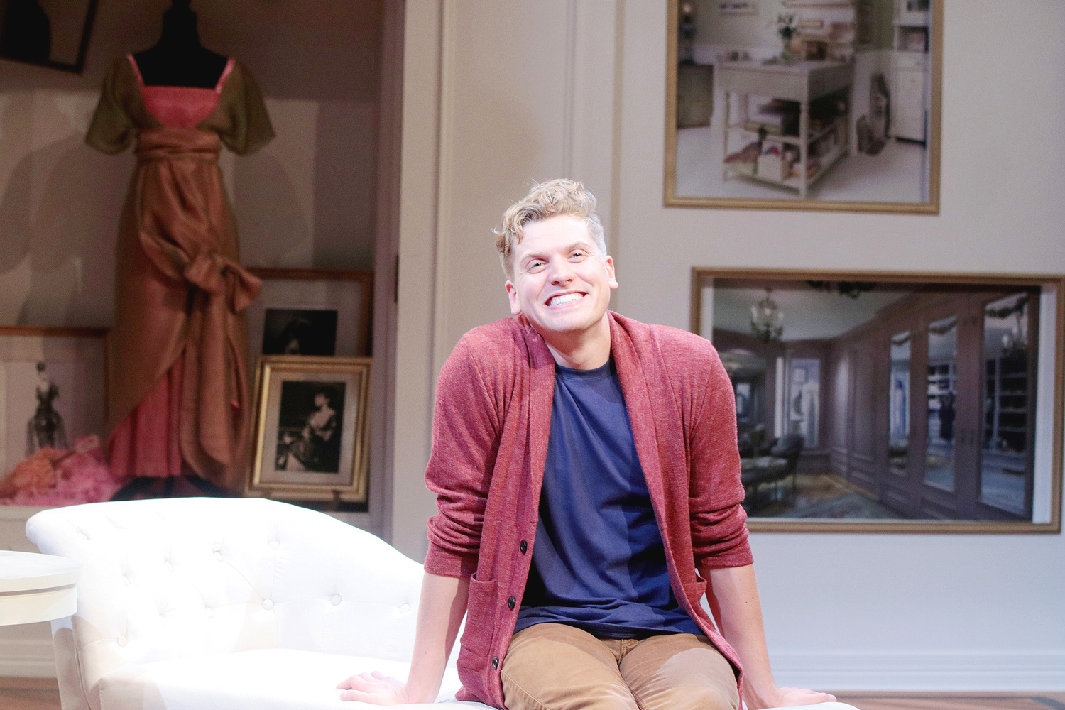 Review: BUYER AND CELLAR dazzles at Main Street Theater Image