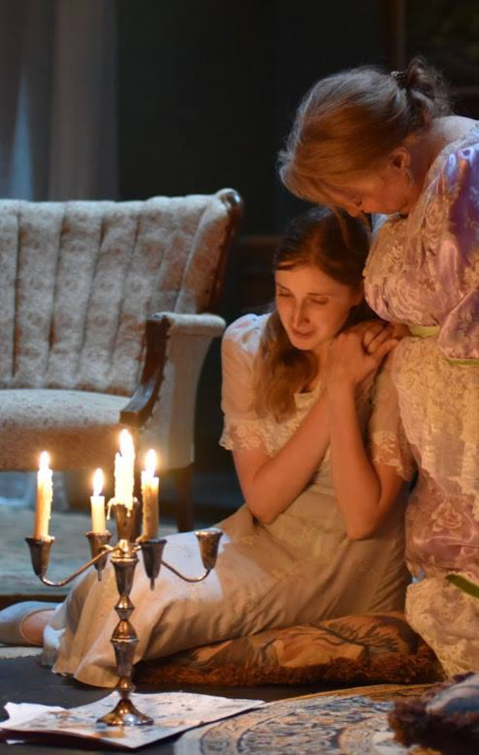 Review: Shattered by THE GLASS MENAGERIE at Brigit St Brigit Theatre Company 
