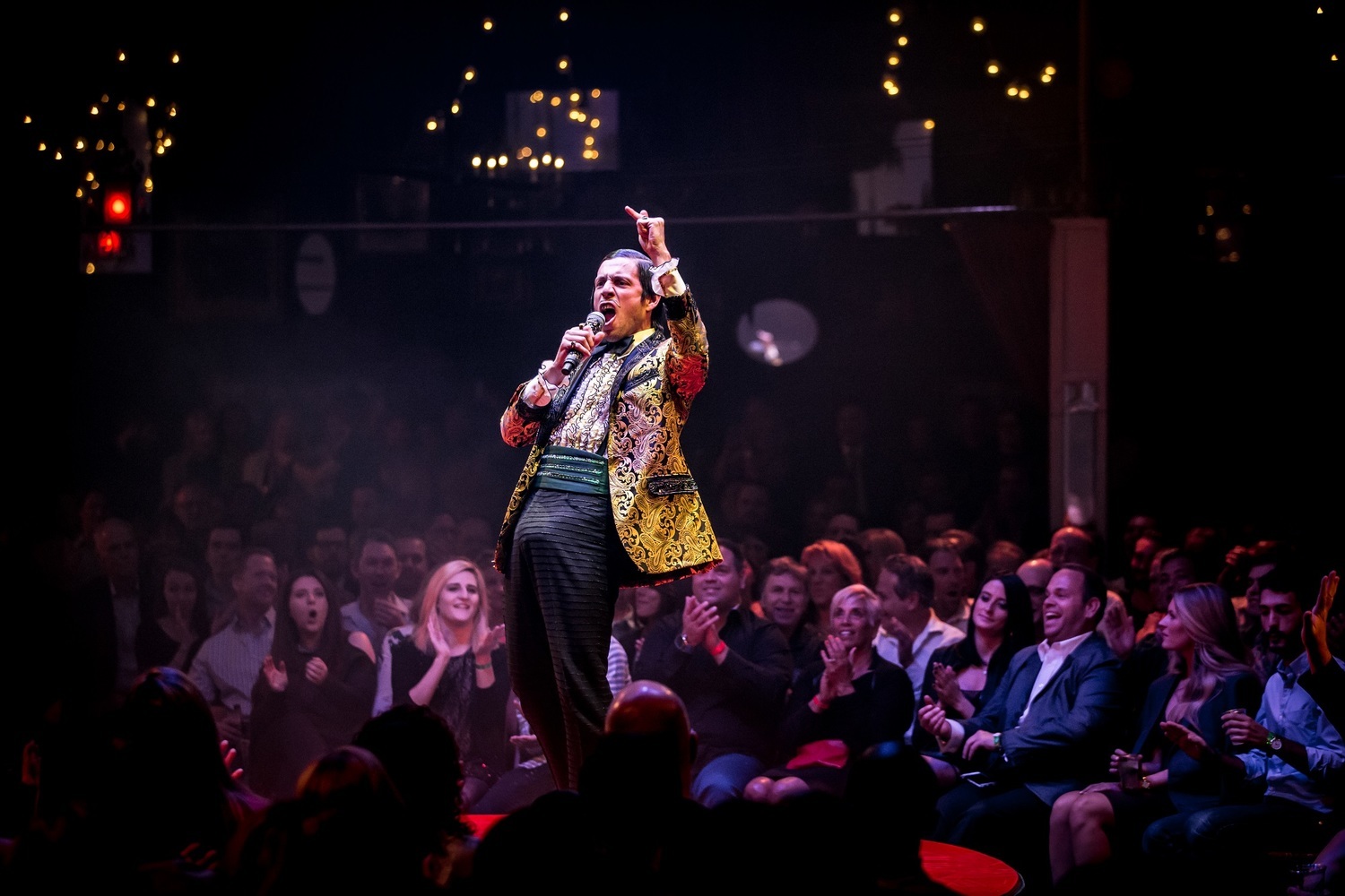 Feature: GAZILLIONAIRE'S GALA OF GLUTTONY at Spiegelworld, Caesars Palace Las Vegas Image