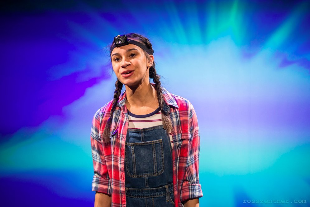 Review: World Premiere ANNIE JUMP AND THE LIBRARY OF HEAVEN Brings Young-Adult Sci-Fi To The Stage 