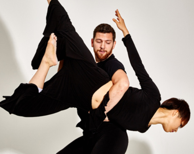 DOUG VARONE AND DANCERS Comes To Tulsa Performing Arts Center Today 
