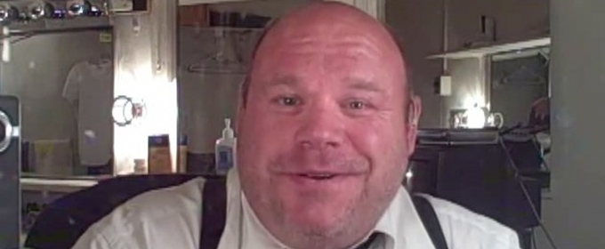 TV: 'Chicago's Kevin Chamberlain Flips For BroadwayWorld Video