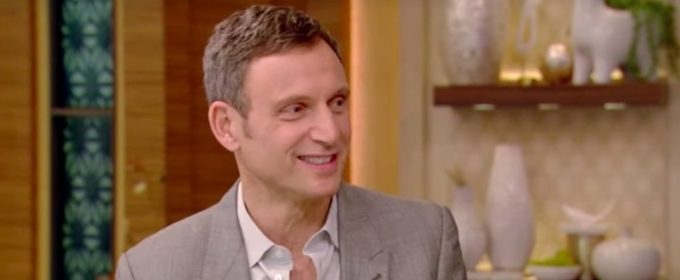 VIDEO: Tony Goldwyn Talks Kissing NETWORK Co-Star Tatiana Maslany in Times Square Video