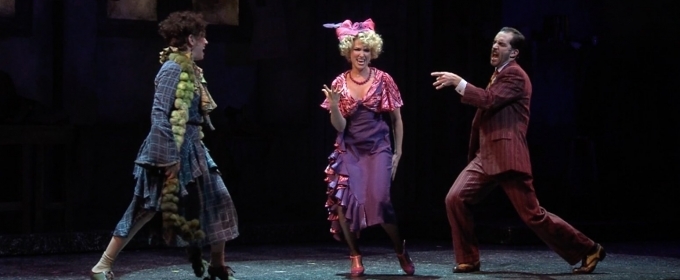 TV Exclusive: Watch Beth Leavel and Company Perform 'Easy Street' from ANNIE at… Video