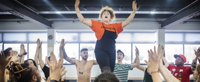 TV: Meet the Cast of HAIR Ahead of Their UK Tour Video