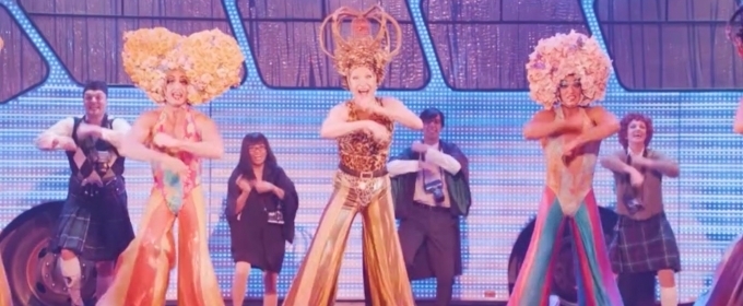 Exclusive: Tony Sheldon Leads 'I Will Survive' in Australia's PRISCILLA QUEEN OF THE… Video