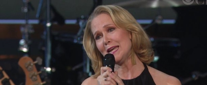 VIDEO: Sneak Peek - Rebecca Luker, ON YOUR FEET! Cast Perform at KENNEDY CENTER… Video