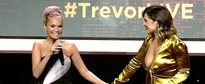 VIDEO: Kristin Chenoweth & Fellow Ozian Shoshana Bean Perform 'For Good' Video