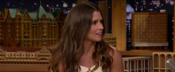 Video Danica Patrick Becomes The First Woman To Host The Espys 