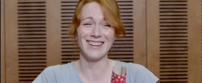 TV: The RULES FOR LIVING Cast Share Christmas Cracker Jokes! Video