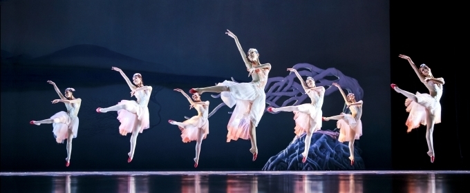 Photo Flash: First Look at Shanghai Dance Theatre's SOARING WINGS, Coming to Lin Photos