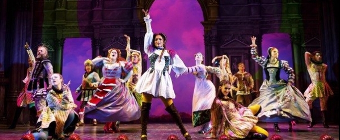 Photo Flash: The Go-Gos And The Cast Of Broadway-Bound HEAD OVER HEELS Takes Opening… Video