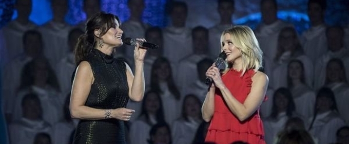 Video Frozen S Idina Menzel And Kristen Bell Perform On Abc Holiday Special