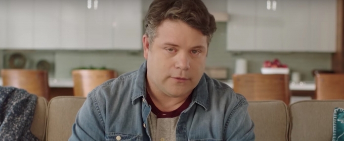 VIDEO: STRANGER THINGS Characters Bob and Mews Watch from the Right Side Up in this… Video