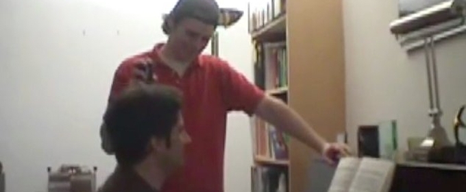 TV: Jonathan Groff Rehearses For Seth's 101 Video