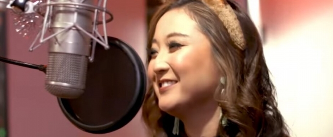 VIDEO: The Stars of MEAN GIRLS Are 'Rockin' Around the Pole' This Holiday Season Video