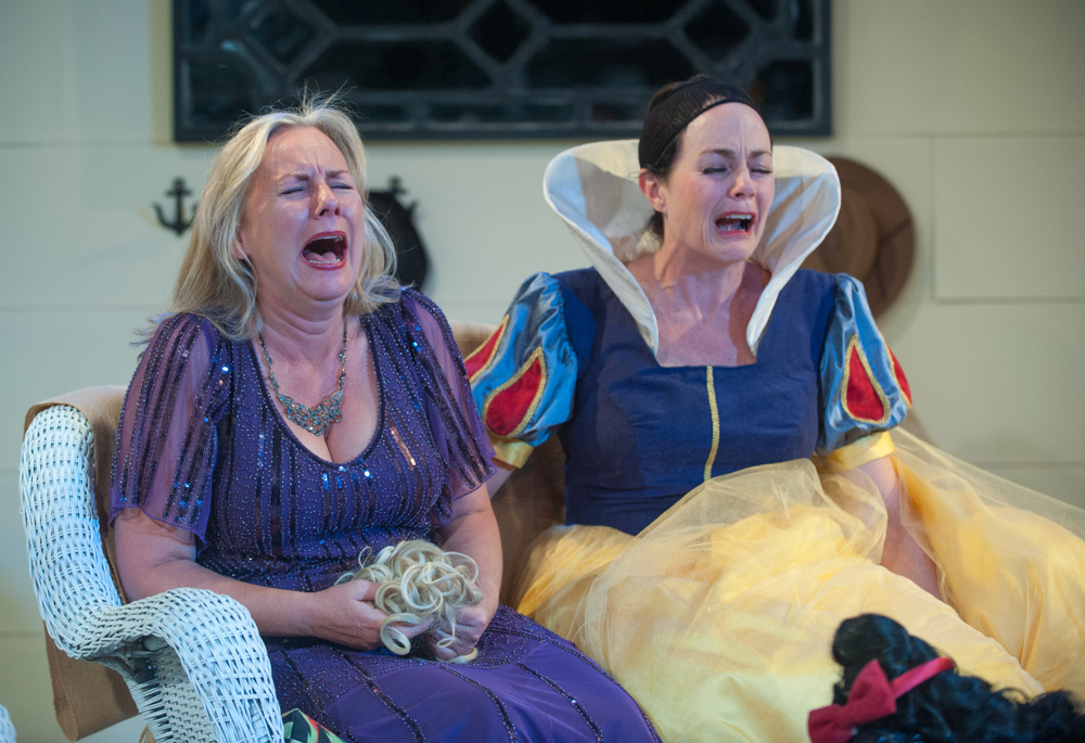 Review: VANYA & SONIA & MASHA & SPIKE at Mile Square Theatre Hoboken 