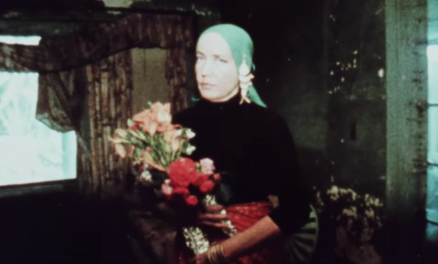 VIDEO: Watch the Trailer for GREY GARDENS Prequel Documentary THAT