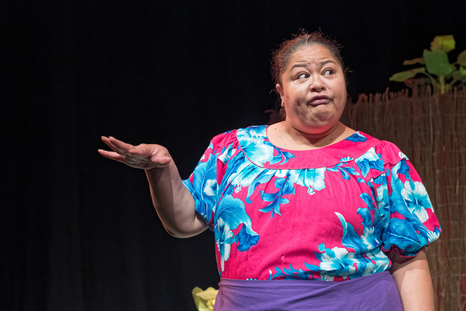 Review: STILL LIFE WITH CHICKENS at Mangere Arts Centre 