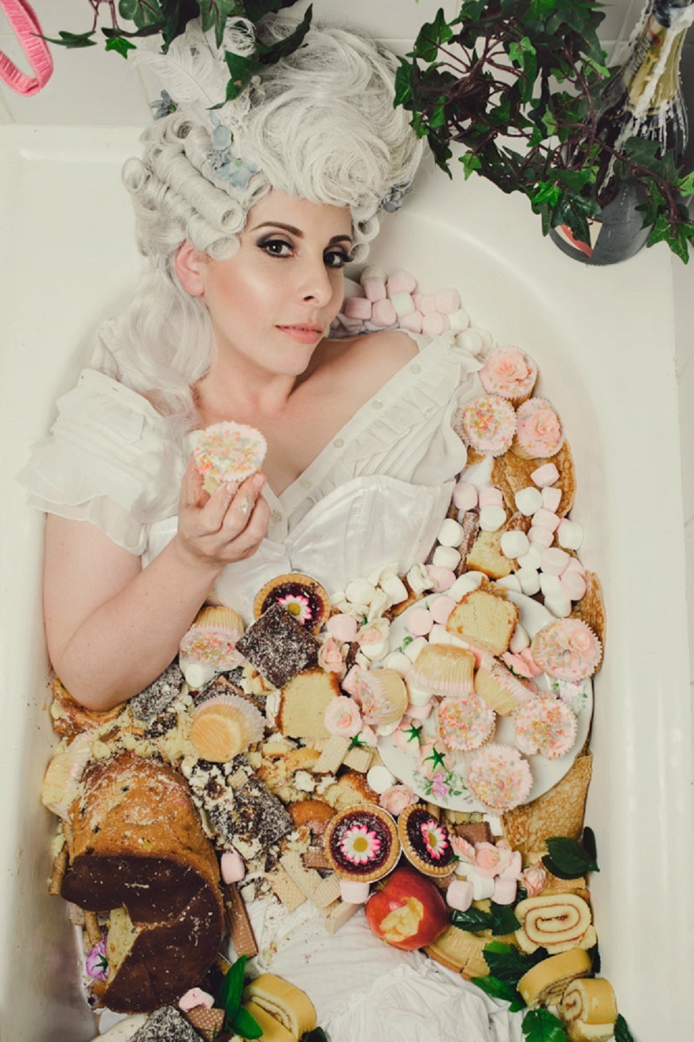 Review: ADELAIDE CABARET FESTIVAL 2018: CAKE – JOHANNA ALLEN at Space Theatre, Adelaide Festival Centre  Image