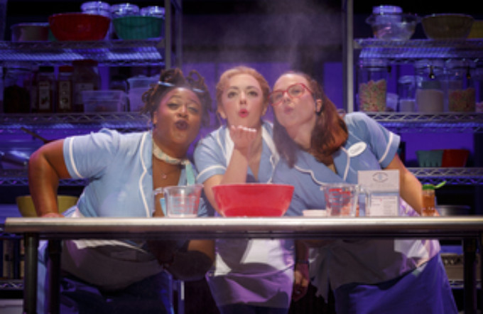 BWW Review: Touring Company of WAITRESS Serves Up Sumptuous Treat in Premiere at Connor Palace 