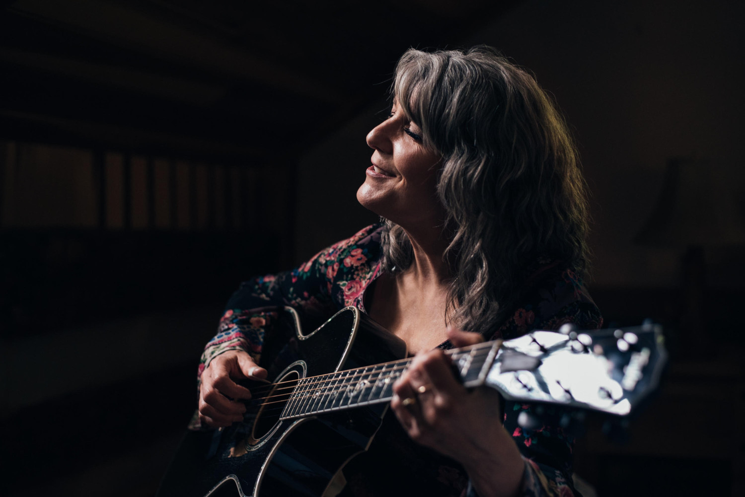 KATHY MATTEA To Perform An Intimate Concert at the CHARLESTON LIGHT OPERA GUILD THEATRE In Celebration of Their 70th Anniversary Image