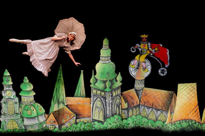 ASPECTS OF ALICE Comes To Black Light Theatre Ta Fantastika Prague Today Image