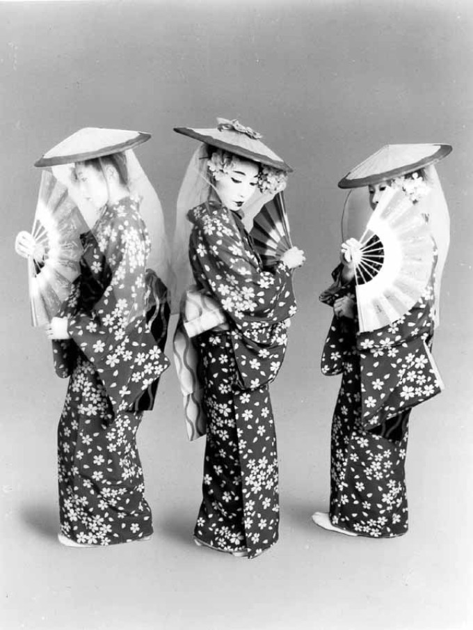 EXPRESSION IN TRADITIONAL AND CONTEMPORARY DANCE Comes To Sachiyo Ito & Company Next Month Image