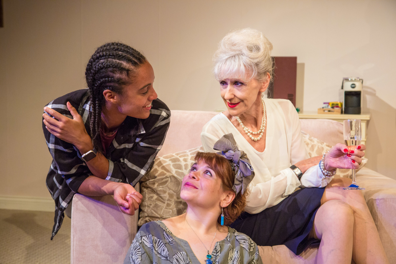 Review: 3WOMEN, Trafalgar Studios 