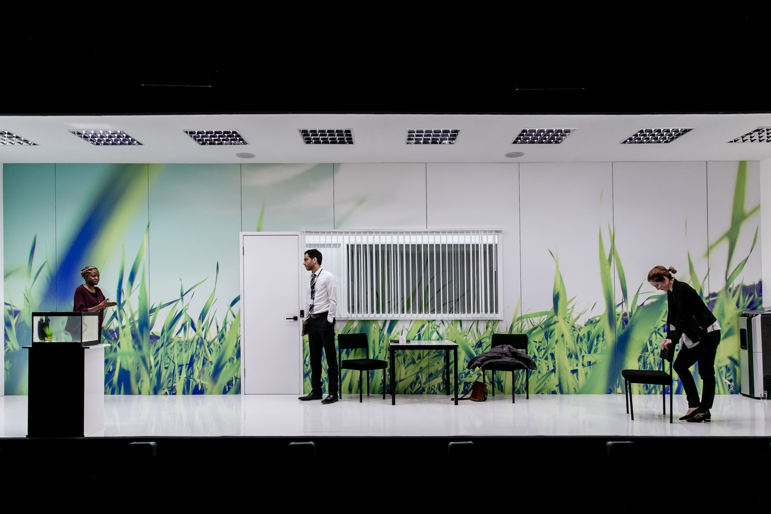 Review: HANG, Crucible Studio, Sheffield Image