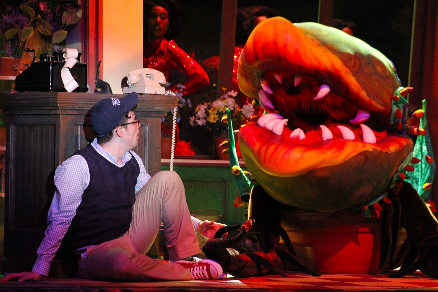 Review: LITTLE SHOP OF HORRORS at Broadway Palm 