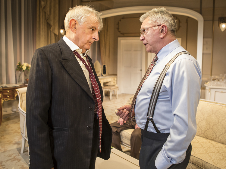 Review: THE BEST MAN, Playhouse Theatre Image