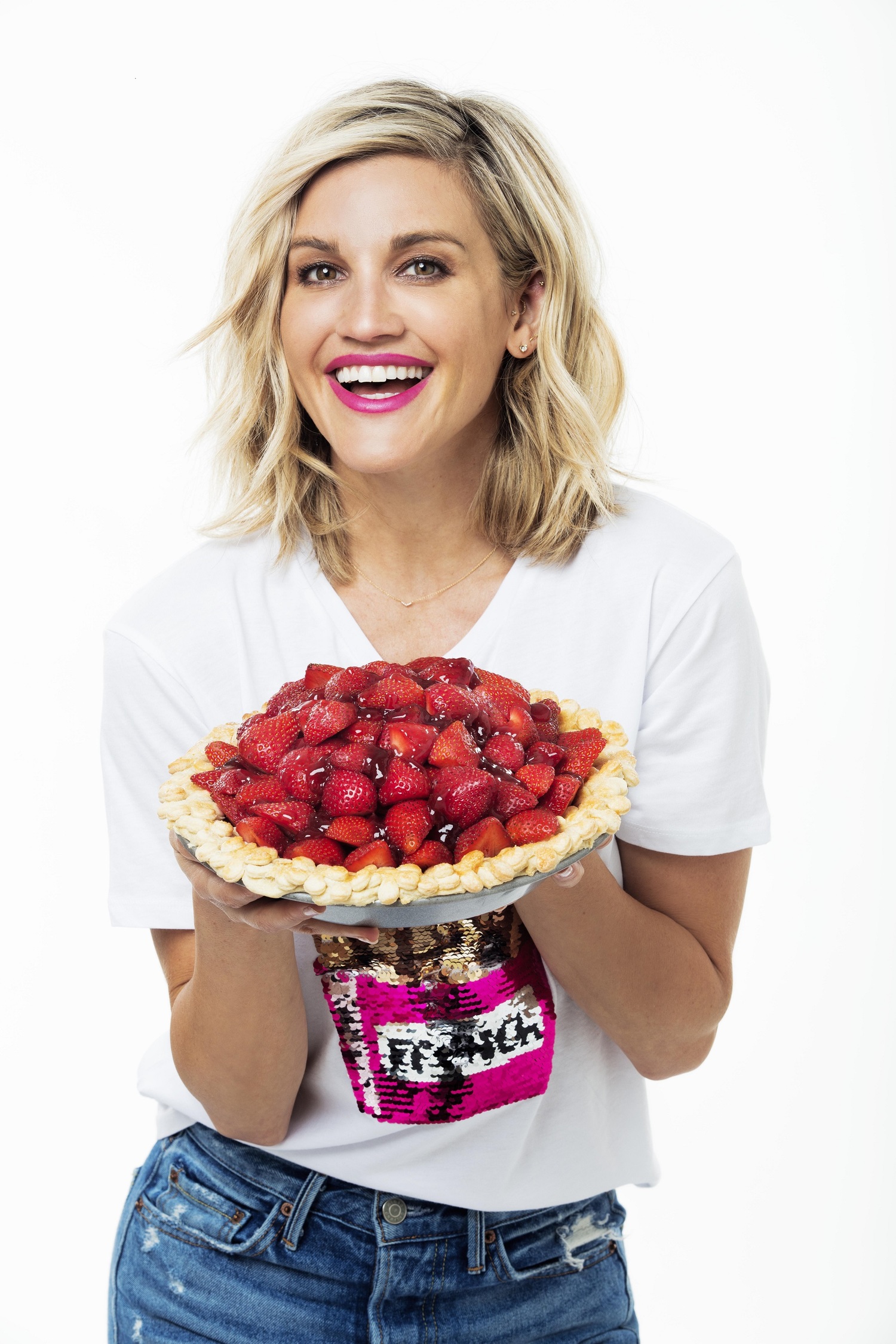 Interview: Ashley Roberts Talks WAITRESS at Adelphi Theatre Image