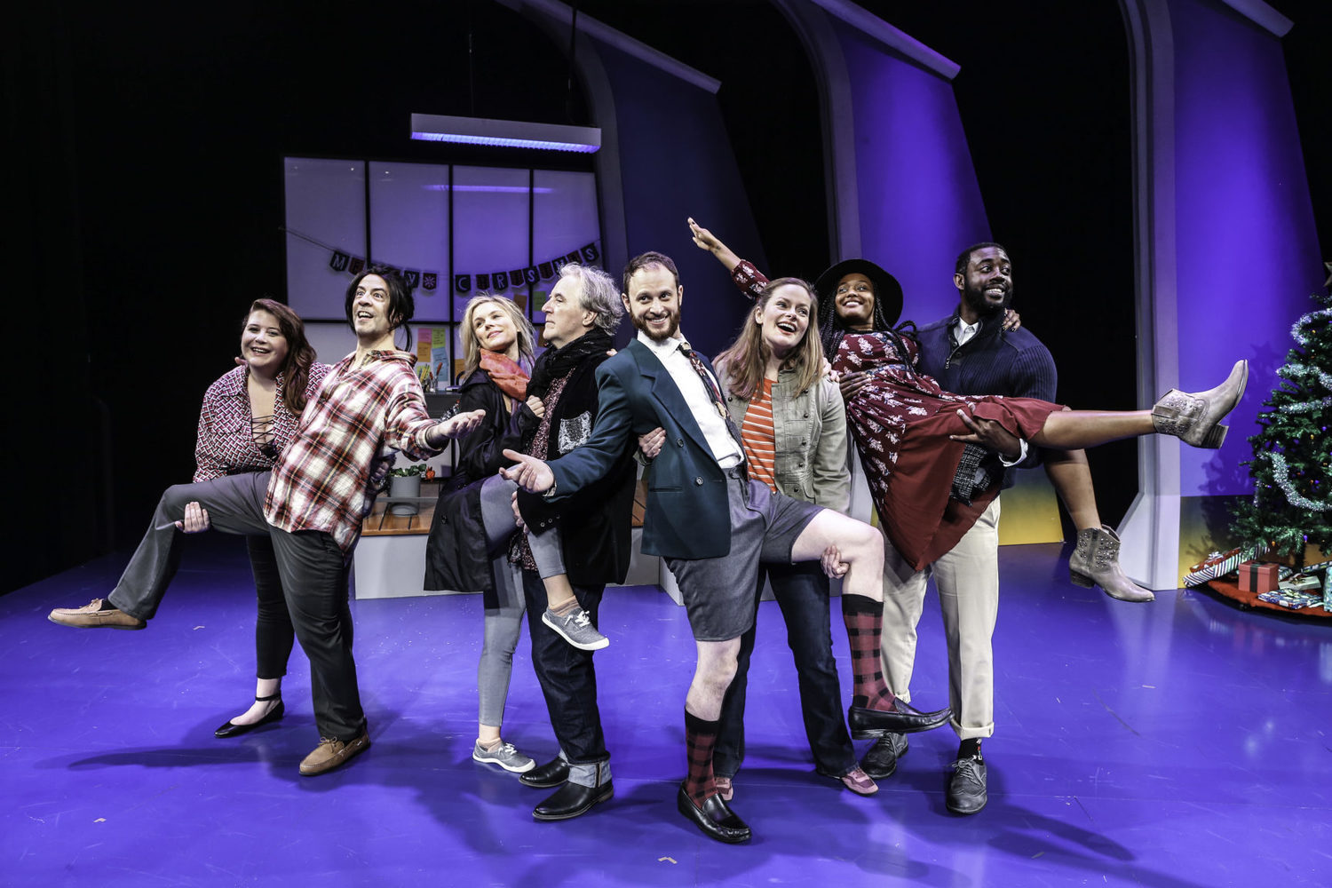 Review: THE SECOND CITY'S LOVE, FACTUALLY at The Kennedy Center Image
