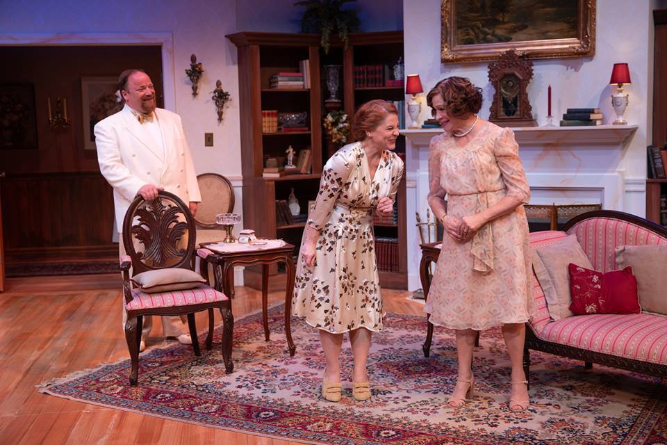 Review: BLITHE SPIRIT at Kansas City Actors Theatre 