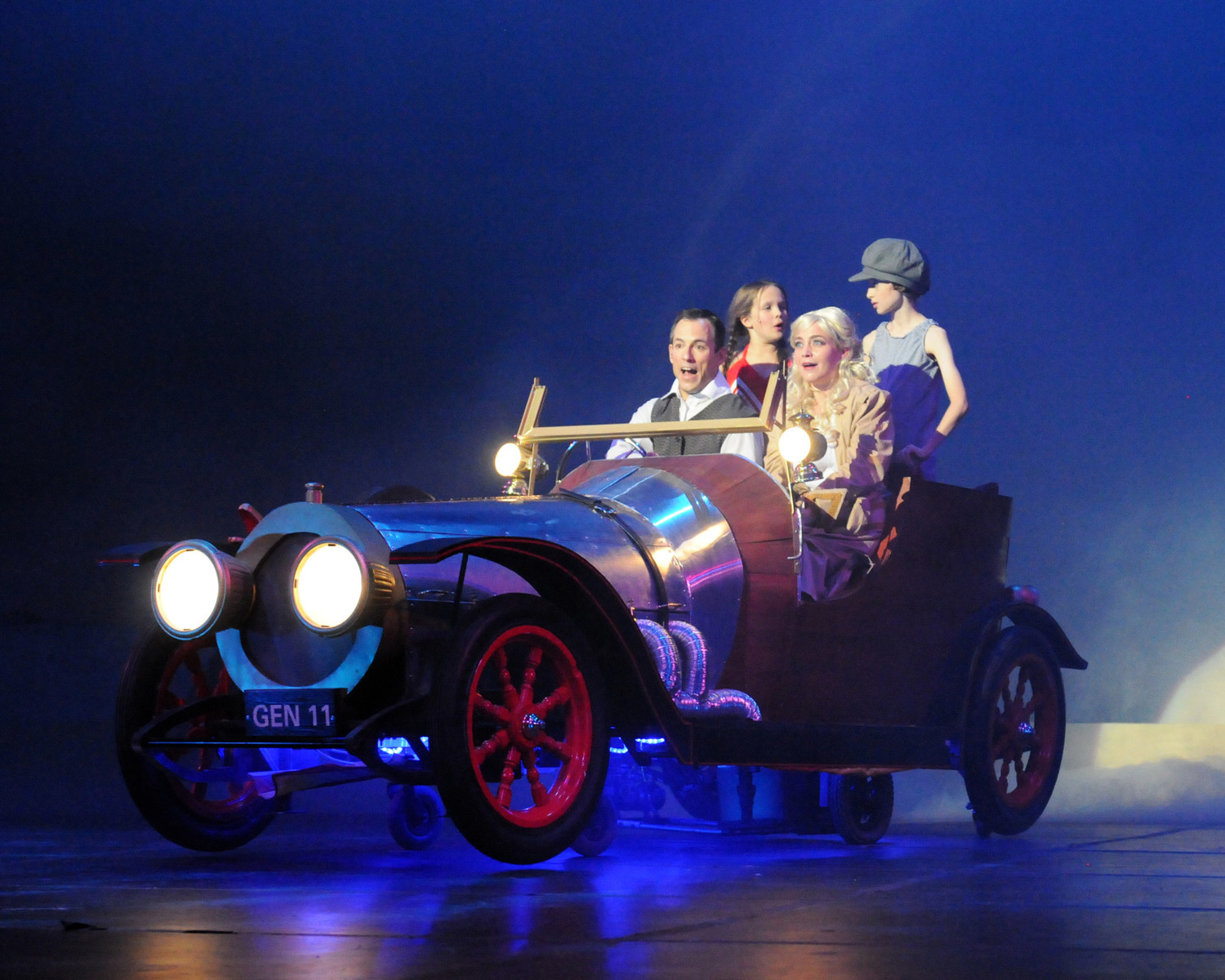 Review: CHITTY CHITTY BANG BANG - Orpheus Theatre Brings a Classic to Ottawa 