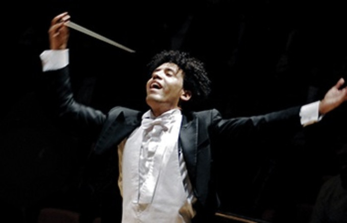 Review: RAFAEL PAYARE CONDUCTS THE SAN DIEGO SYMPHONY ORCHESTRA at the Jacobs Music Center 