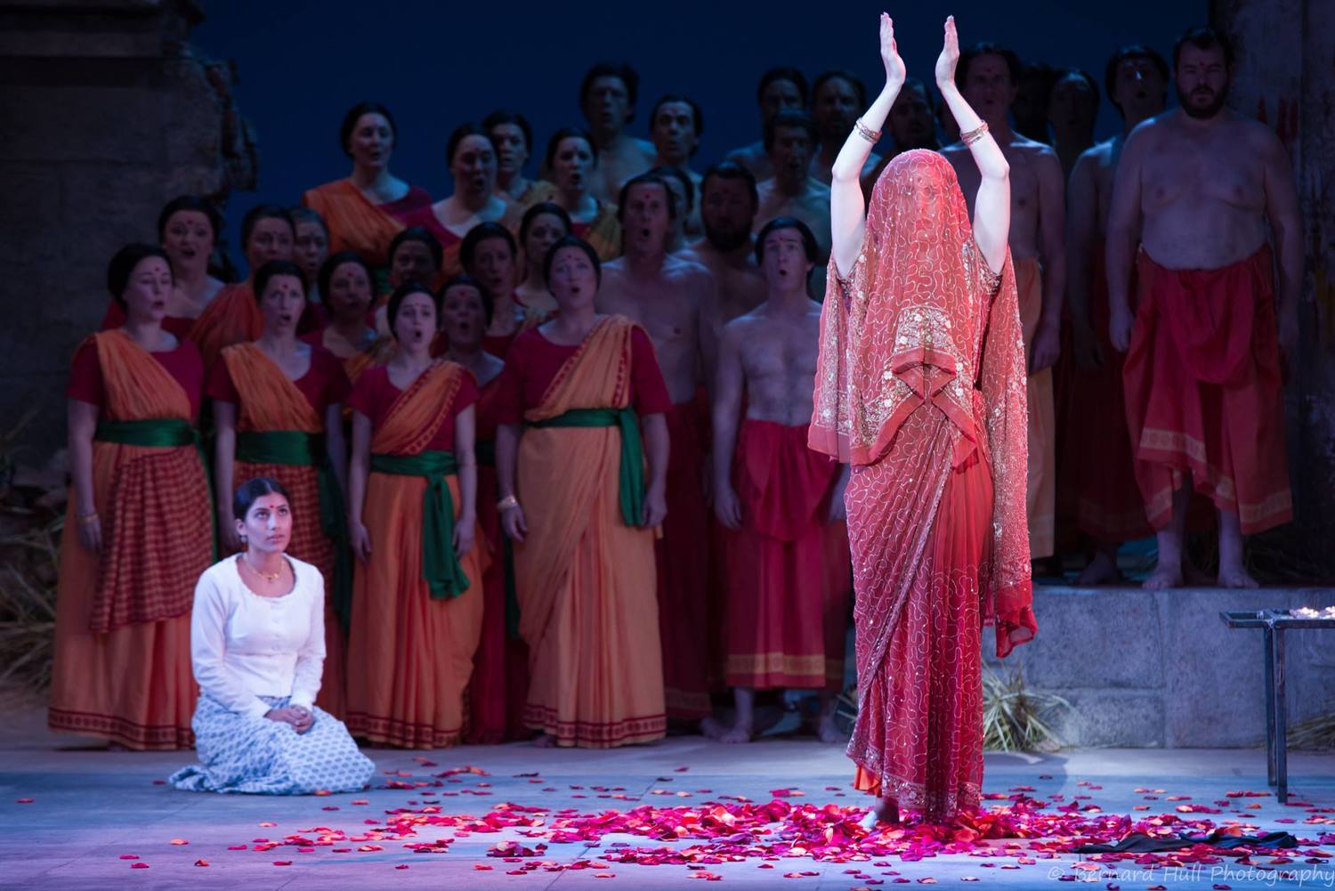 Review: THE PEARL FISHERS at Adelaide Festival Theatre Image