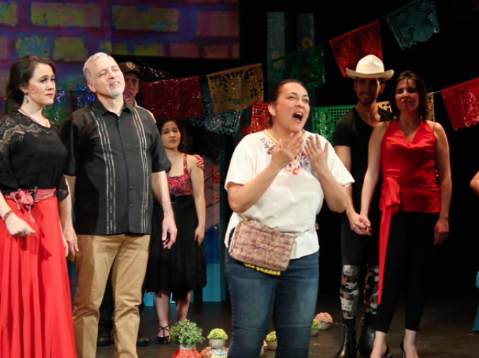 Review: LA PALOMA AT THE WALL at InSeries At GALA Image