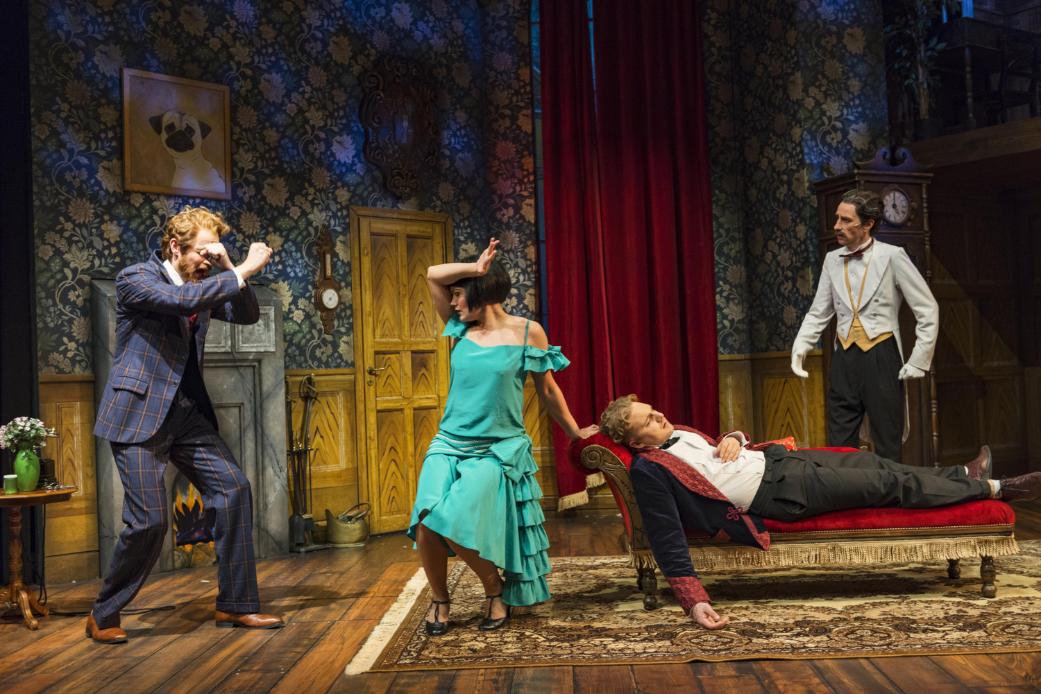 Review: THE PLAY THAT GOES WRONG Goes Finely Right at Turku City Theatre 
