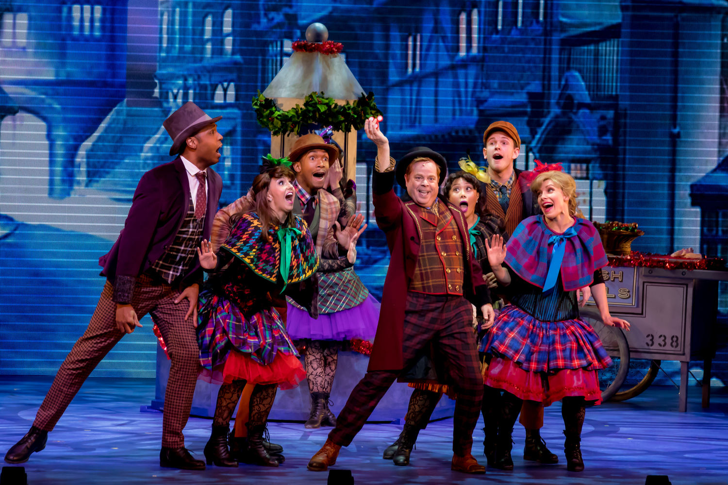 Review: Ross Petty's A CHRISTMAS CAROL Panto is Undeniably Fun Image