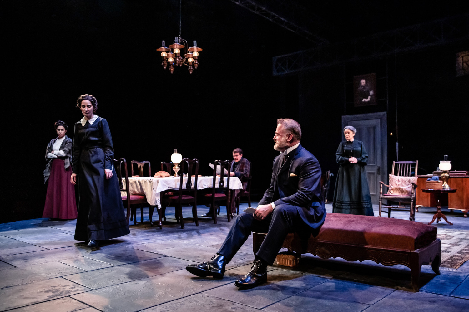 Review: RUTHERFORD AND SON, Crucible, Sheffield Image