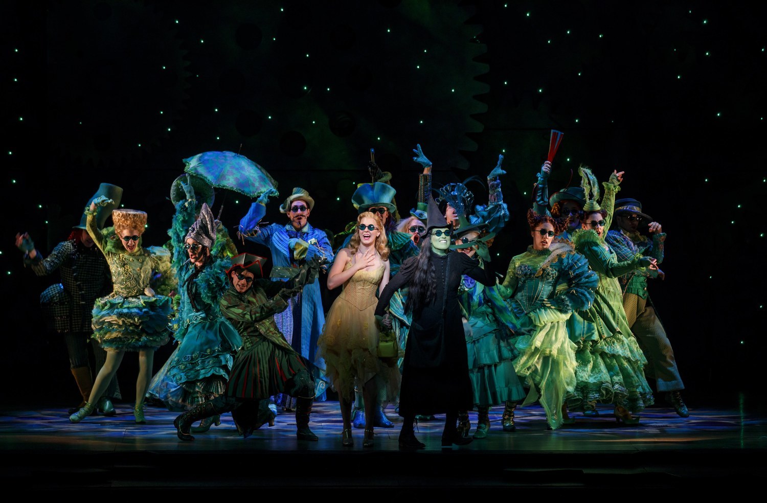 Review: WICKED at Oriental Theatre 