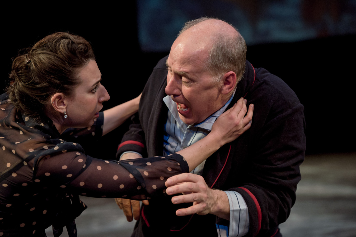 Review: Gremlin Theatre's THE FATHER is a Spare, Disorienting, Moving Journey through Dementia 