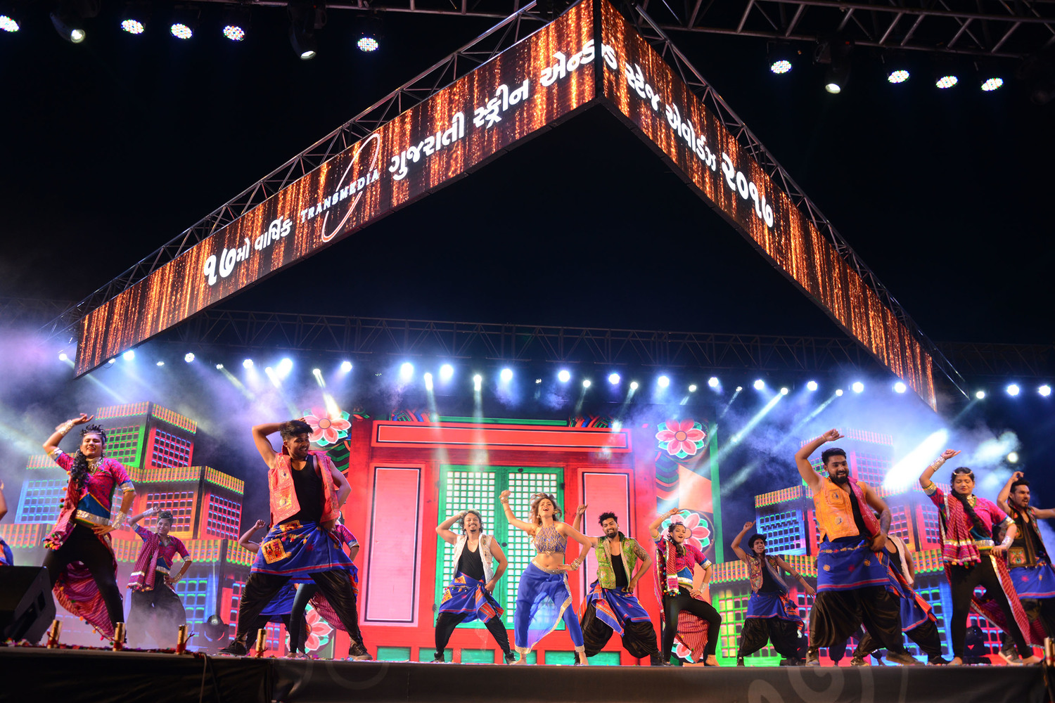 Review: ANNUAL GUJARATI SCREEN AND STAGE AWARDS at Held In Mumbai 